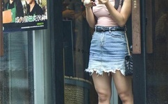 又黄又爽又无遮体的A片